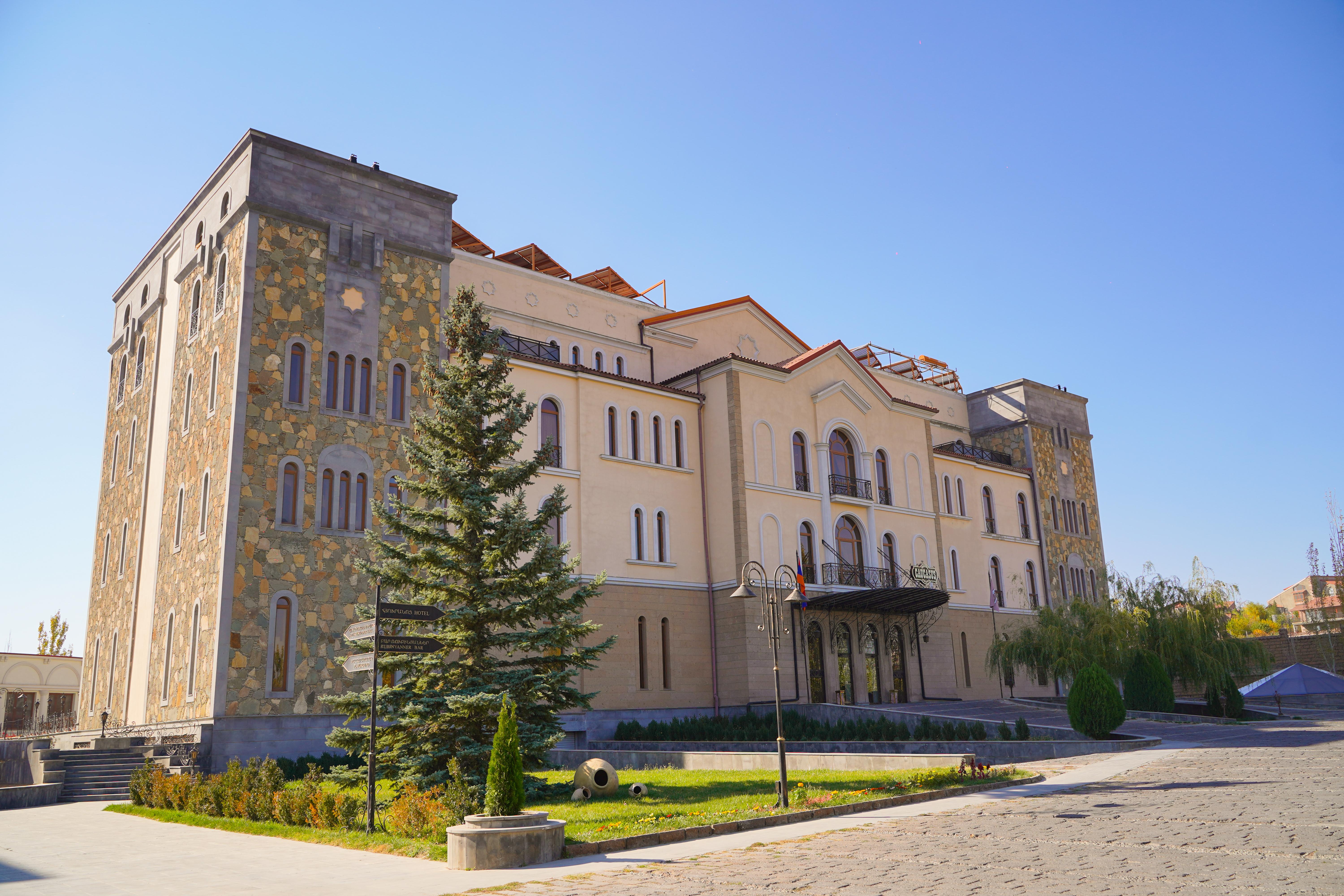 高加索酒店 Kasagh 外观 照片 The National Museum of the Republic of Dagestan